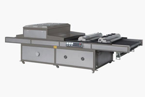 Machine à séchage UV